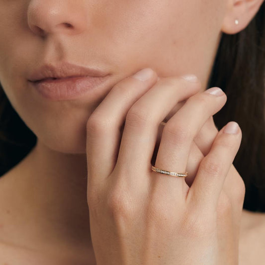 Memory ring 750/18K guld Diamant 0.25 ct, 50 Sten , w-si