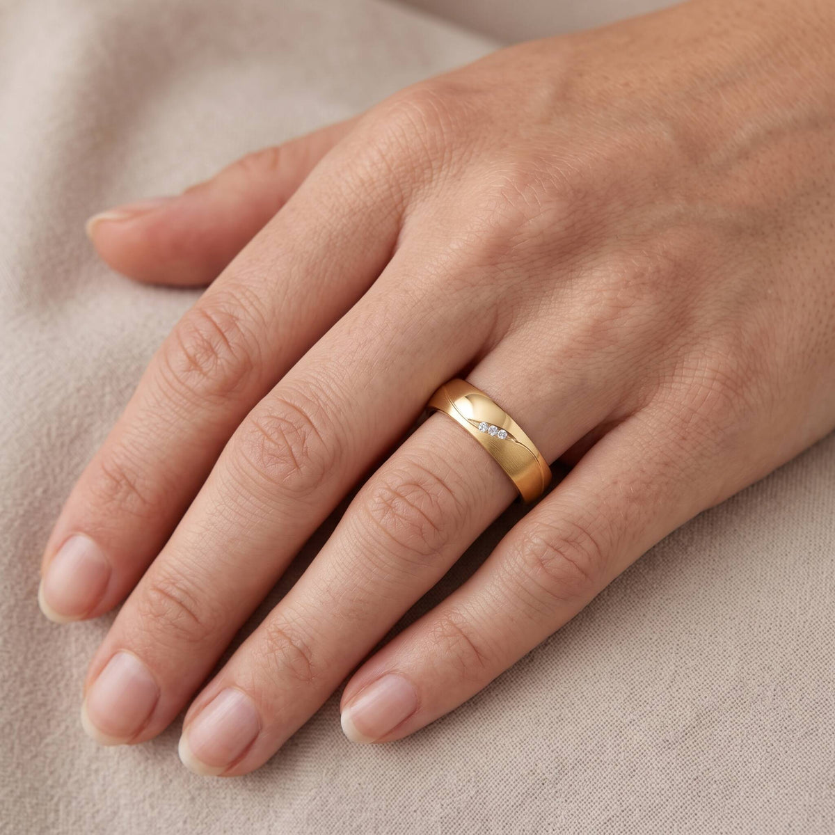 589592_gi3